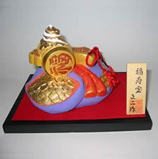 E6_002 福寿宝【平成２５年の干支　巳（蛇）の博多人形（日本人形）】